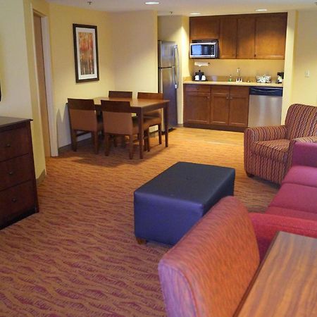 Hampton Inn Altoona Exteriér fotografie